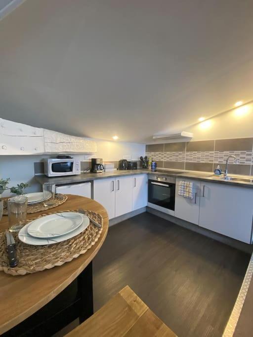 Le Jaffa Vue Sur La Cite Apartment Каркасон Екстериор снимка